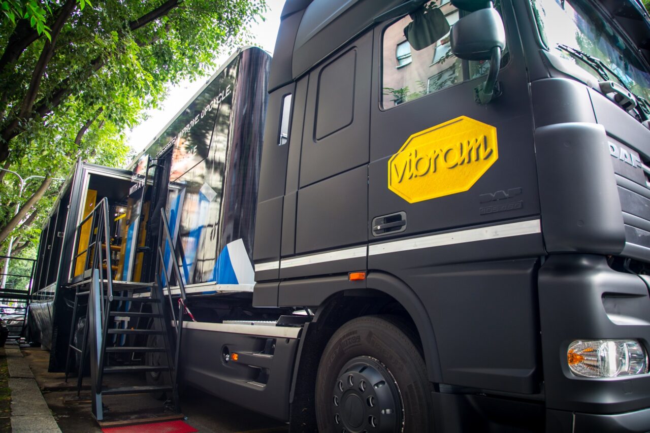 Il truck Vibram Sole Factor porta il Carrarmato sui Navigli