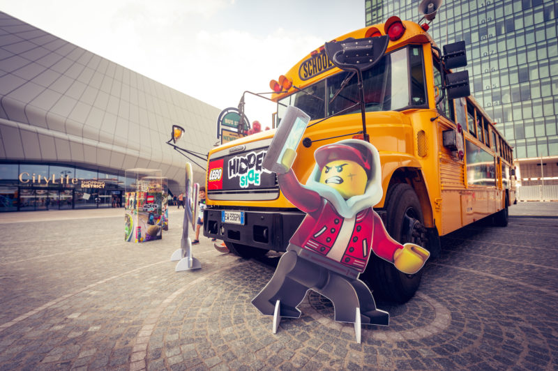 A Milano ritorna lo Schoolbus infestato dai fantasmi LEGO® Hidden Side™
