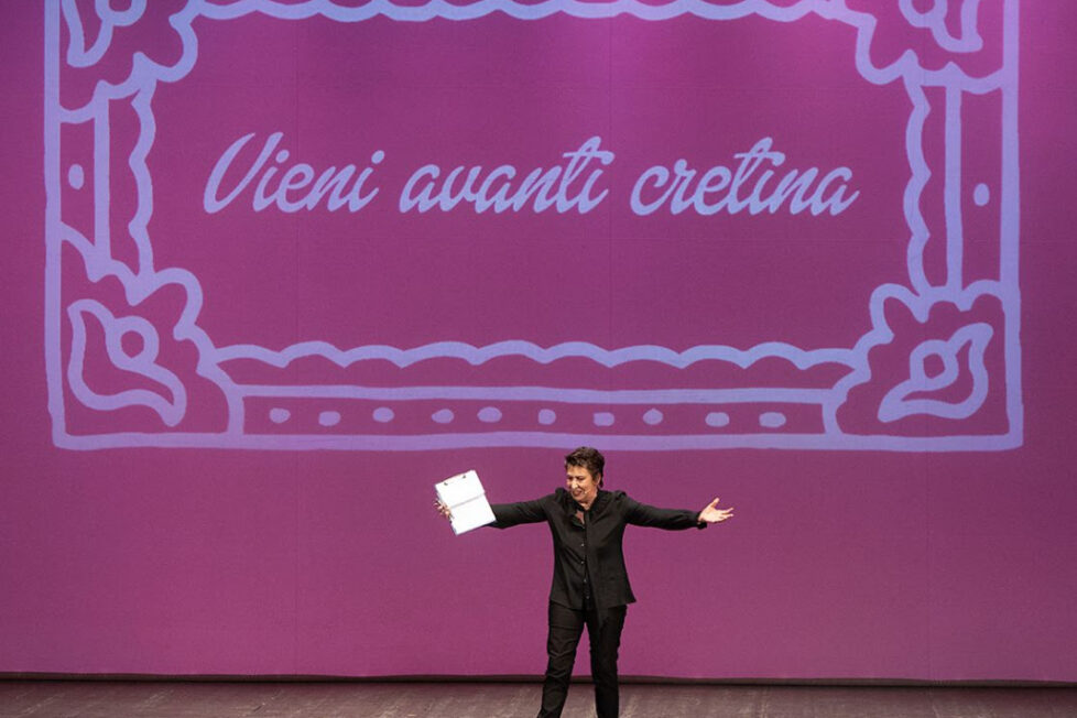 Teatro Carcano: Serena Dandini + 8 in Vieni Avanti Cretina