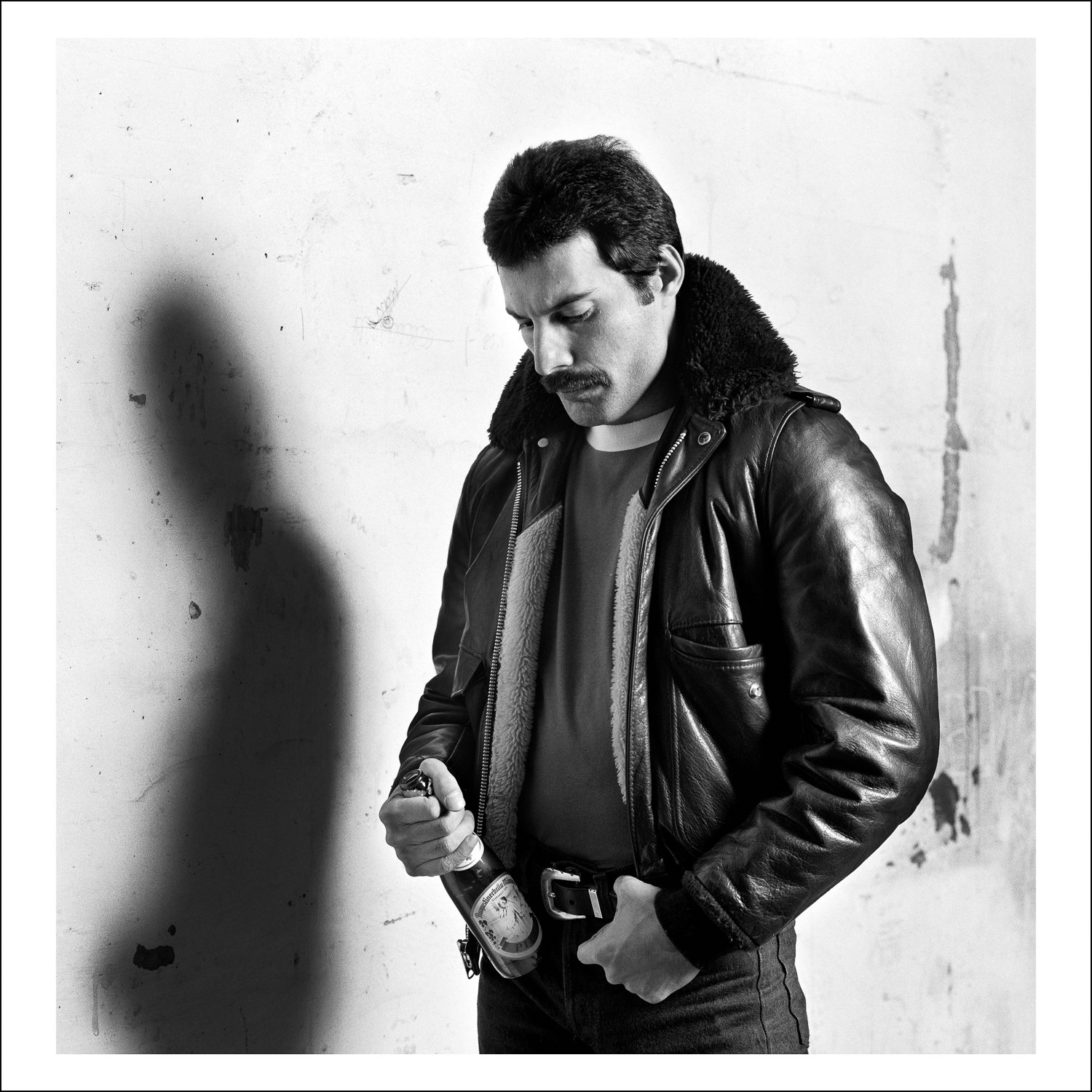 La mostra – evento “QUEEN UNSEEN | Peter Hince” a Milano