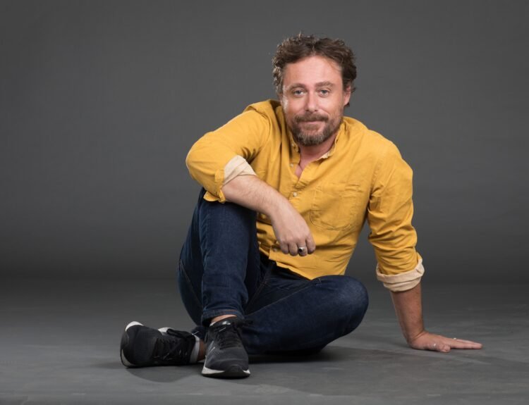 Teatro Manzoni: Pinuccio nello spettacolo Non mi trovo