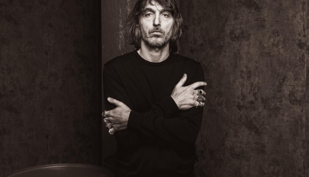 Teatro Manzoni : Giuseppe Cruciani in VIA CRUX- Tutto quello che pensate e non avete il coraggio di dire