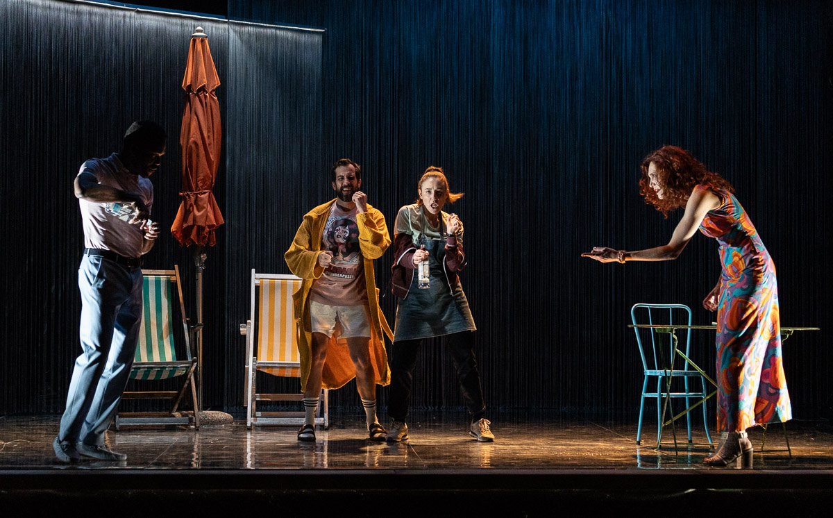 Il Teatro Filodrammatici Milano per la stagione 2024/2025 si ispira a B.U.I.O.