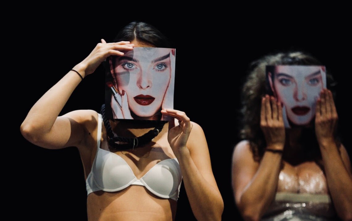 Teatro Carcano: mamme in scena, in collaborazione con Humanitas san Pio X