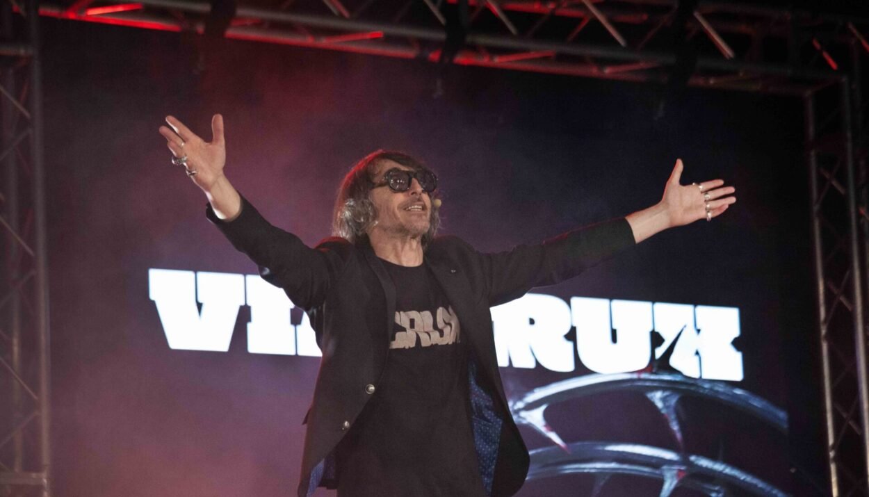 Teatro Manzoni: Giuseppe Cruciani debutta nel one man show VIA CRUX