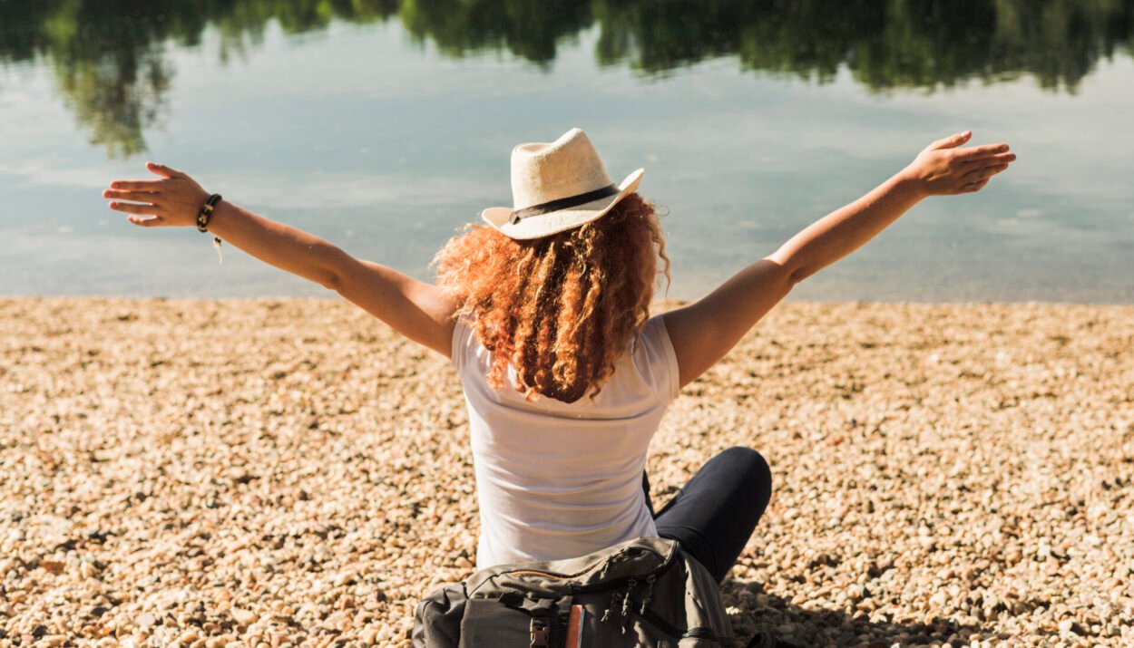 YOVIS: la guida per mantenere il benessere intestinale e fare vacanze serene