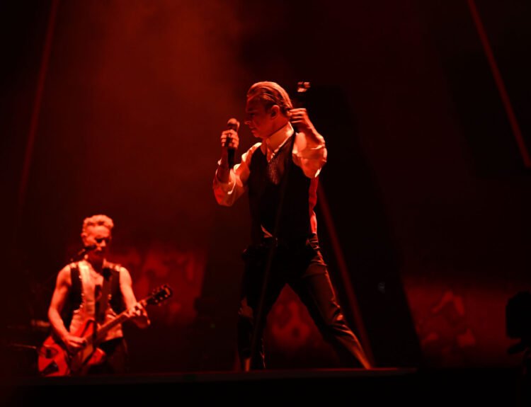 Depeche Mode tornano al cinema ad ottobre in un film concerto travolgente