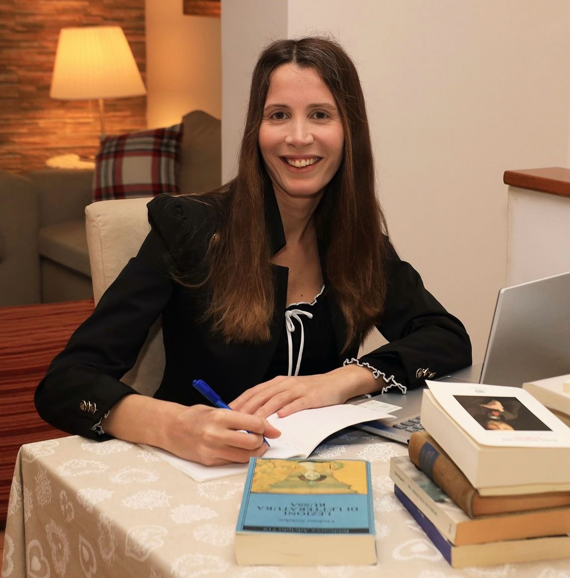 Teatro Manzoni: Guendalina Middei protagonista di Innamorarsi di Anna Karenina il sabato sera