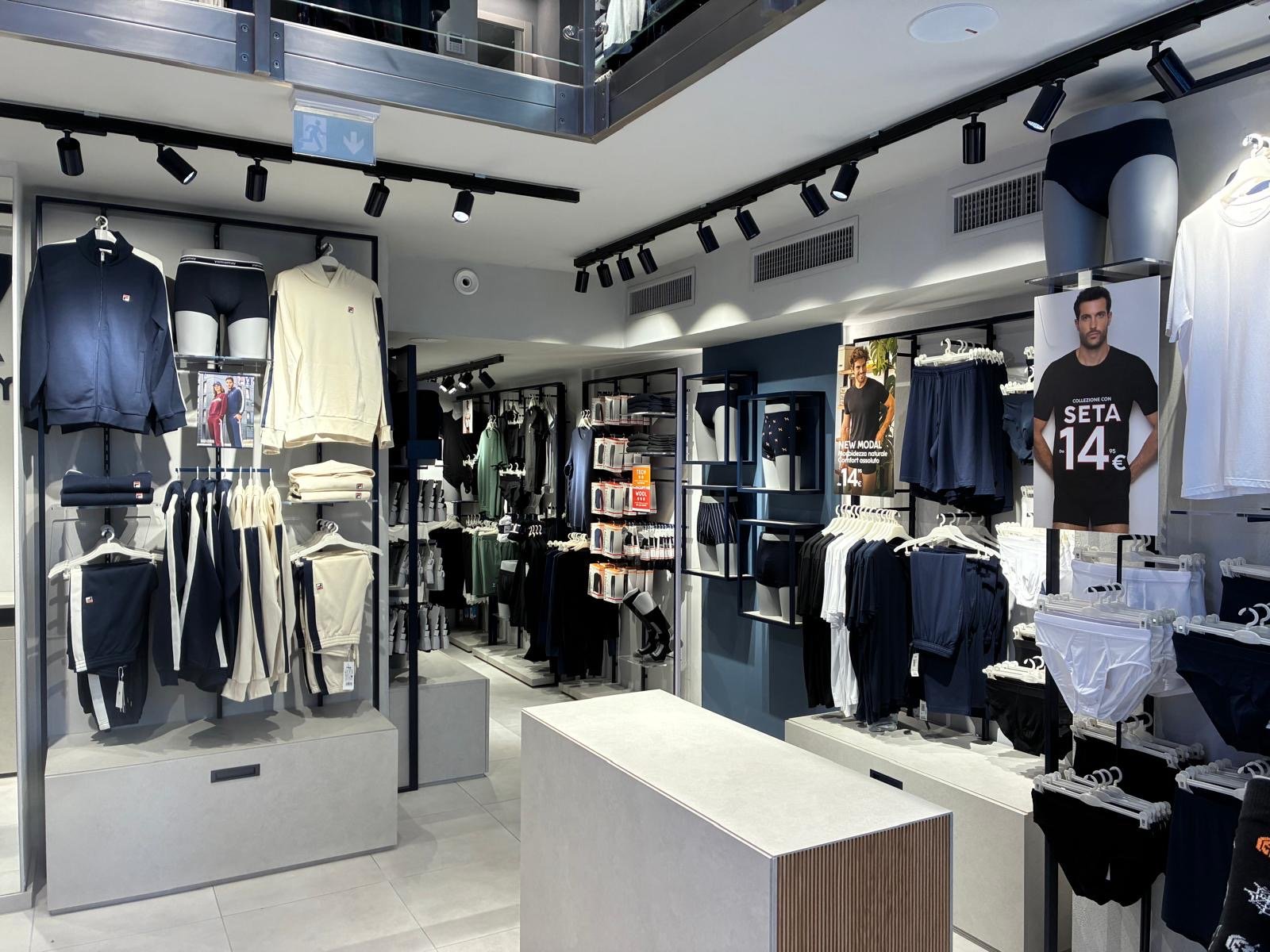 LENEWS - Milano apre YMan