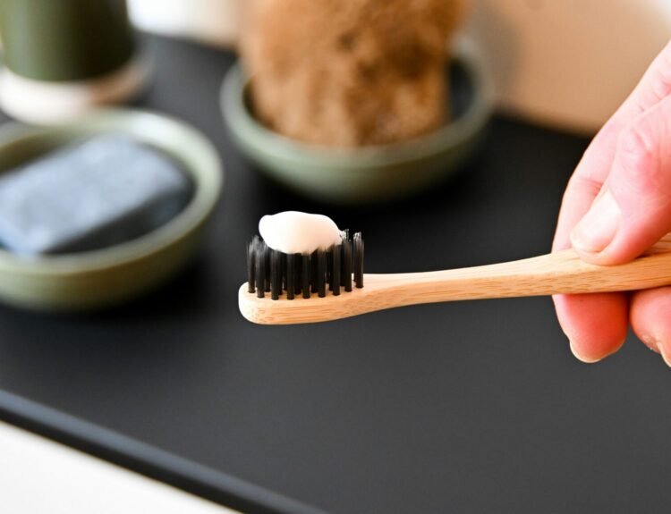 Giornata mondiale contro la polmonite, attenti alla salute orale