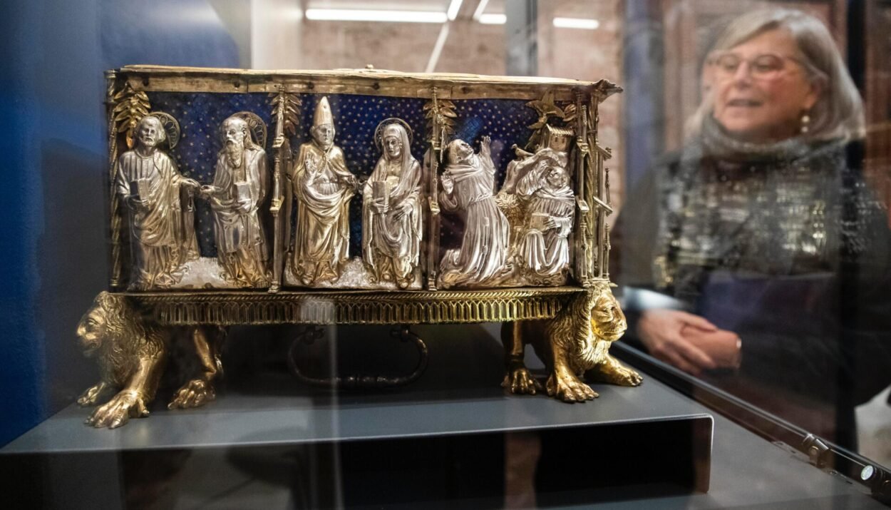 Ambrosius. Il Tesoro della Basilica e i suoi reperti