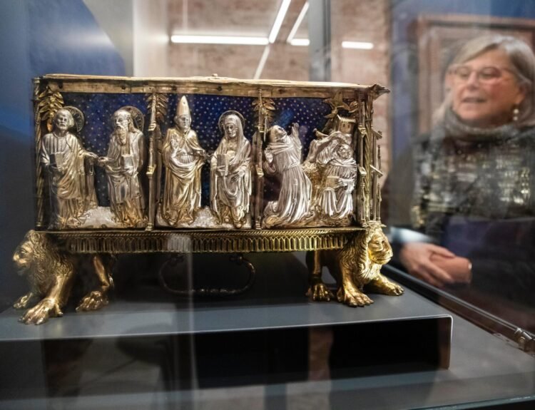 Ambrosius. Il Tesoro della Basilica e i suoi reperti