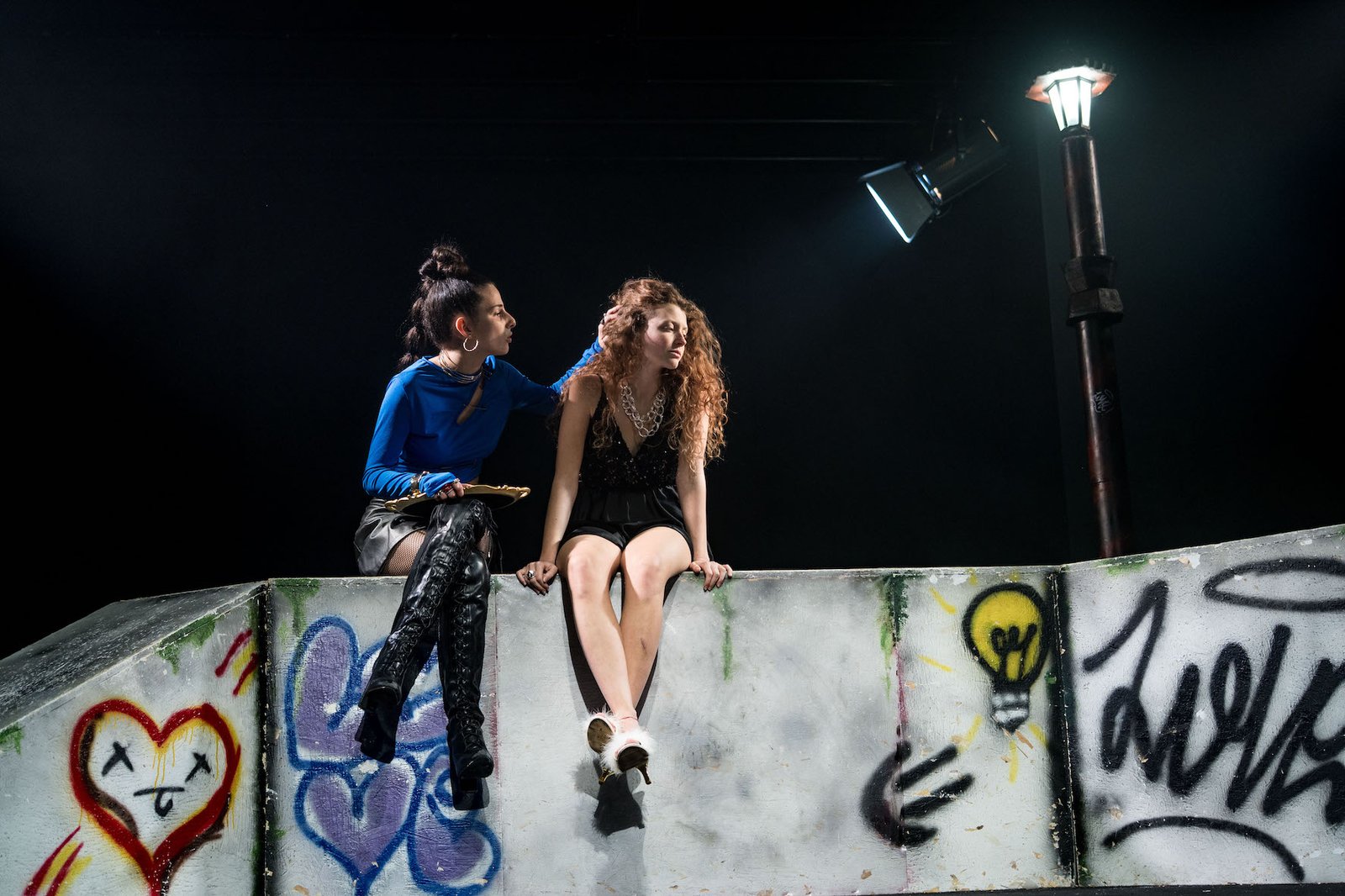 I ragazzi della strada, una scena dello spettacolo