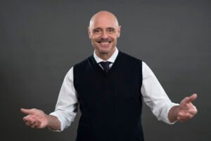 Leonardo Manera in CORTO CIRCUITO