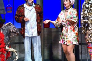 Teatro Manzoni: Flavio Insinna in GENTE DI FACILI COSTUMI