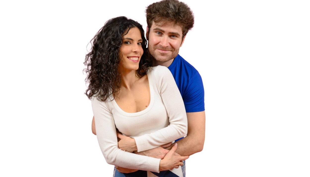 Teatro Manzoni: va in scena lo spettacolo CASA ABIS -  ANCORA IN 2