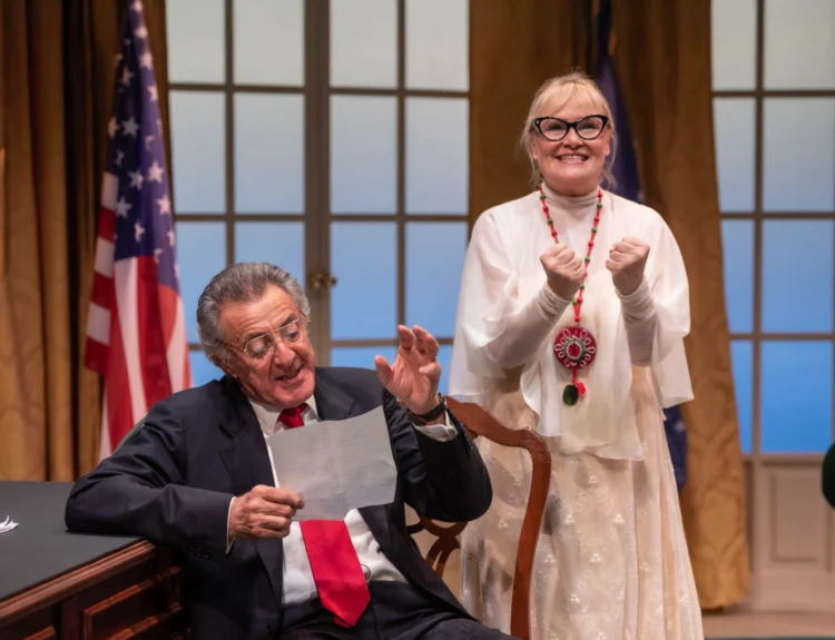 Teatro Manzoni: dal 5 al 17 maggio 2026 Luca Barbareschi nella commedia NOVEMBER