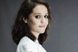 Teatro Carcano: Vanessa Scalera in La Sorella Migliore